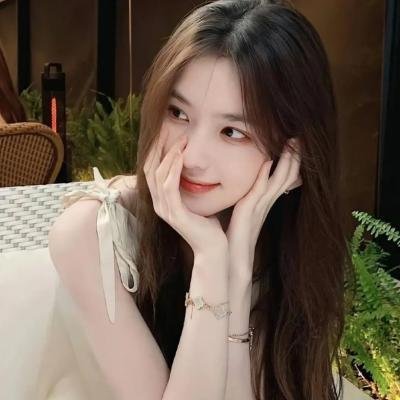 血红溅白纱